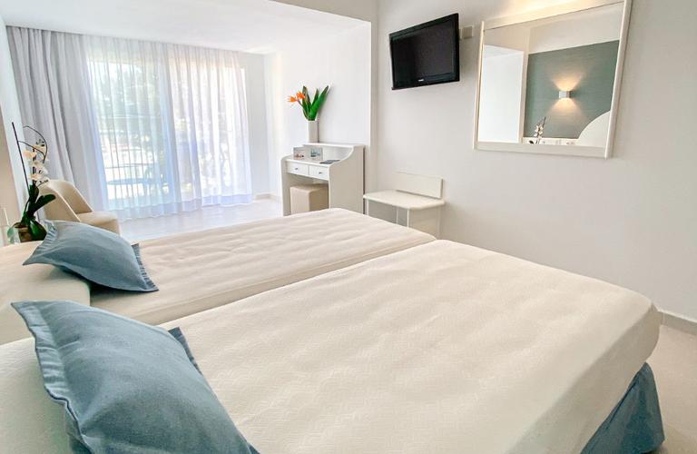 Superior comfort room Reverence Life Hotel Santa Ponsa Superior comfort room Reverence Life Hotel Santa Ponsa